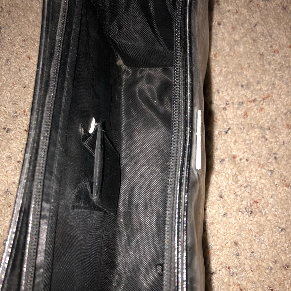Structured shoulder bag. - Picture 3 of 4